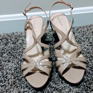 Tahari Nude Heels